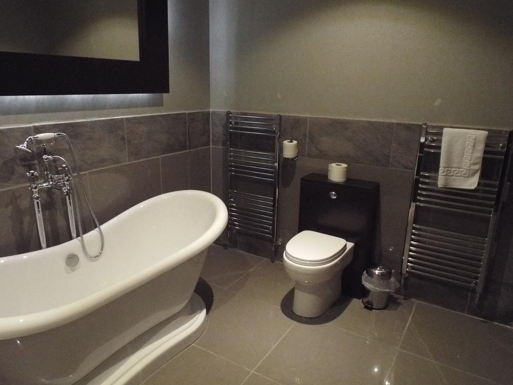 Forrester Park Resort Данфермлин Номер фото